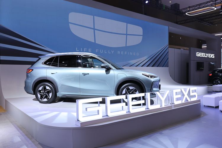 Geely EX5