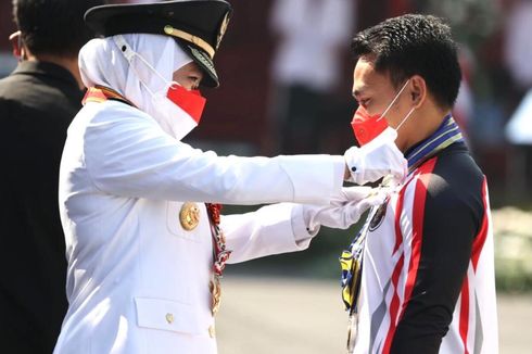 Rektor Unair Titip 2 Pesan ke Gubernur Khofifah