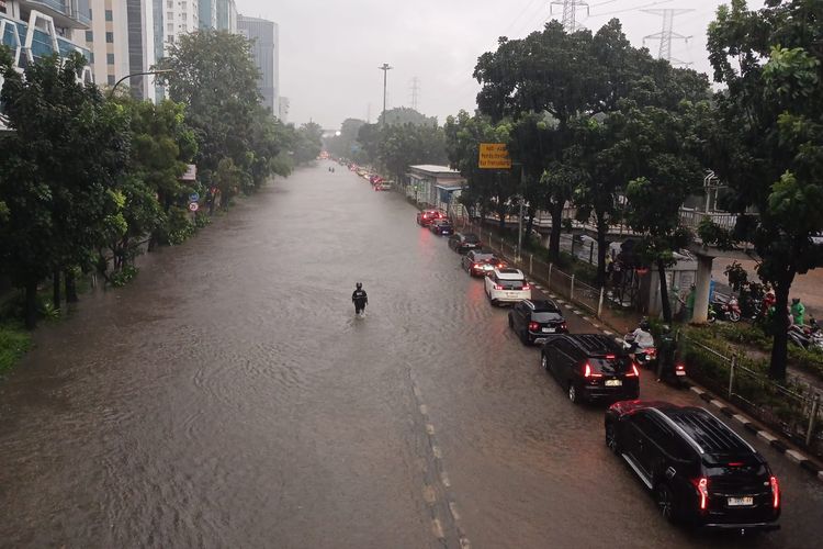 Ilustrasi banjir di daerah, Cawang, Jakarta Timur