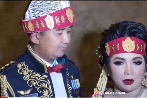 Resmi Menikah, Joy Tobing Gelar Pesta Adat Pemberian Marga untuk Suami