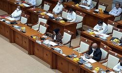 Jadi Penopang Ekonomi Masyarakat, Pembangunan Jembatan Plosi di Jombang Diapresiasi Komisi V DPR