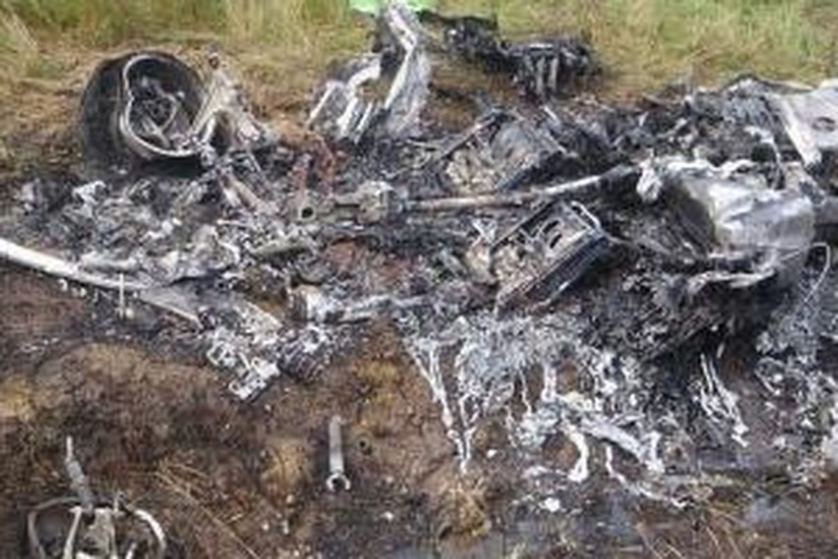 Sisa puing Lamborghini Huracan yang terbakar