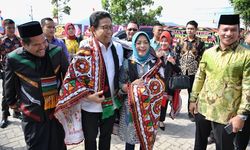 Mendes PDTT: Bangun Infrastruktur Desa dengan Sistem Padat Karya Tunai