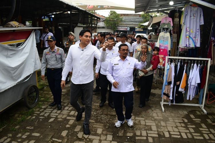 Lucky Hakim Berencana Hidupkan Lagi Pasar Mambo Jadi Pusat keramaian di Indramayu