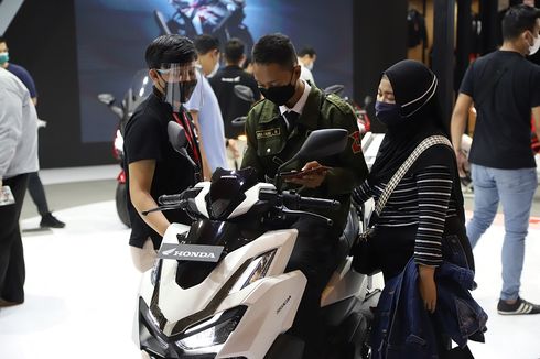 Honda Vario 160 Terjual Ratusan Unit di IIMS Hybrid 2022