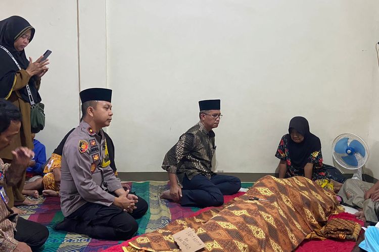 Sigit, warga korban penganiyaan di arena balap liar, Jalan Niaga, Kota Singkawang, Kalimantan Barat (Kalbat) dinyatakan meninggal dunia, Jumat (31/3/2023). 