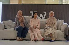 Nagita Slavina, Zaskia Sungkar, dan Shireen Sungkar Kolaborasi di Jakarta Fashion Week 2024