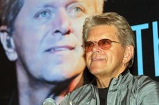 Lirik dan Chord Lagu You're the Inspiration, Hit Lawas Ciptaan Peter Cetera