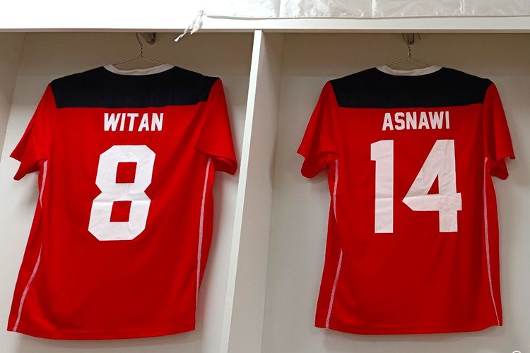 Jersey timnas U23 Indonesia milik Witan Sulaeman dan Asnawi Mangkualam untuk SEA Games 2021.