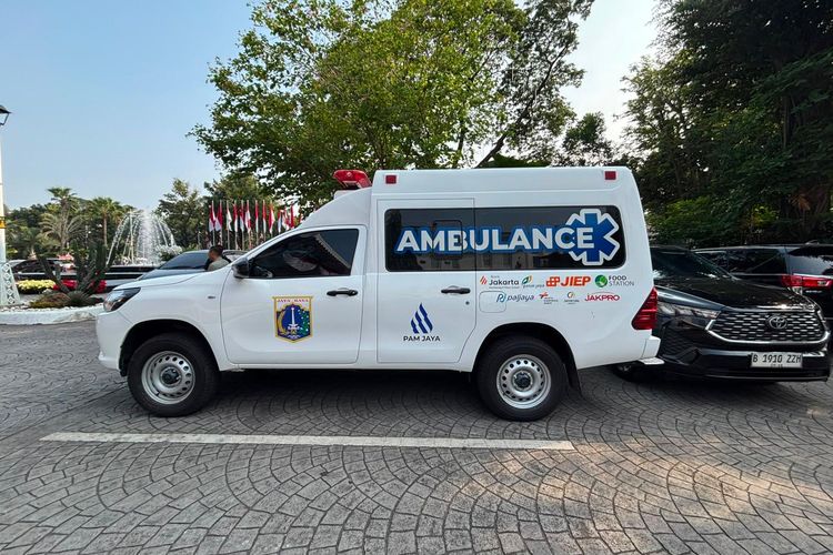 Pemprov DKI Beri 1 Unit Ambulans untuk Suku Baduy, Bantu Akses Layanan Kesehatan