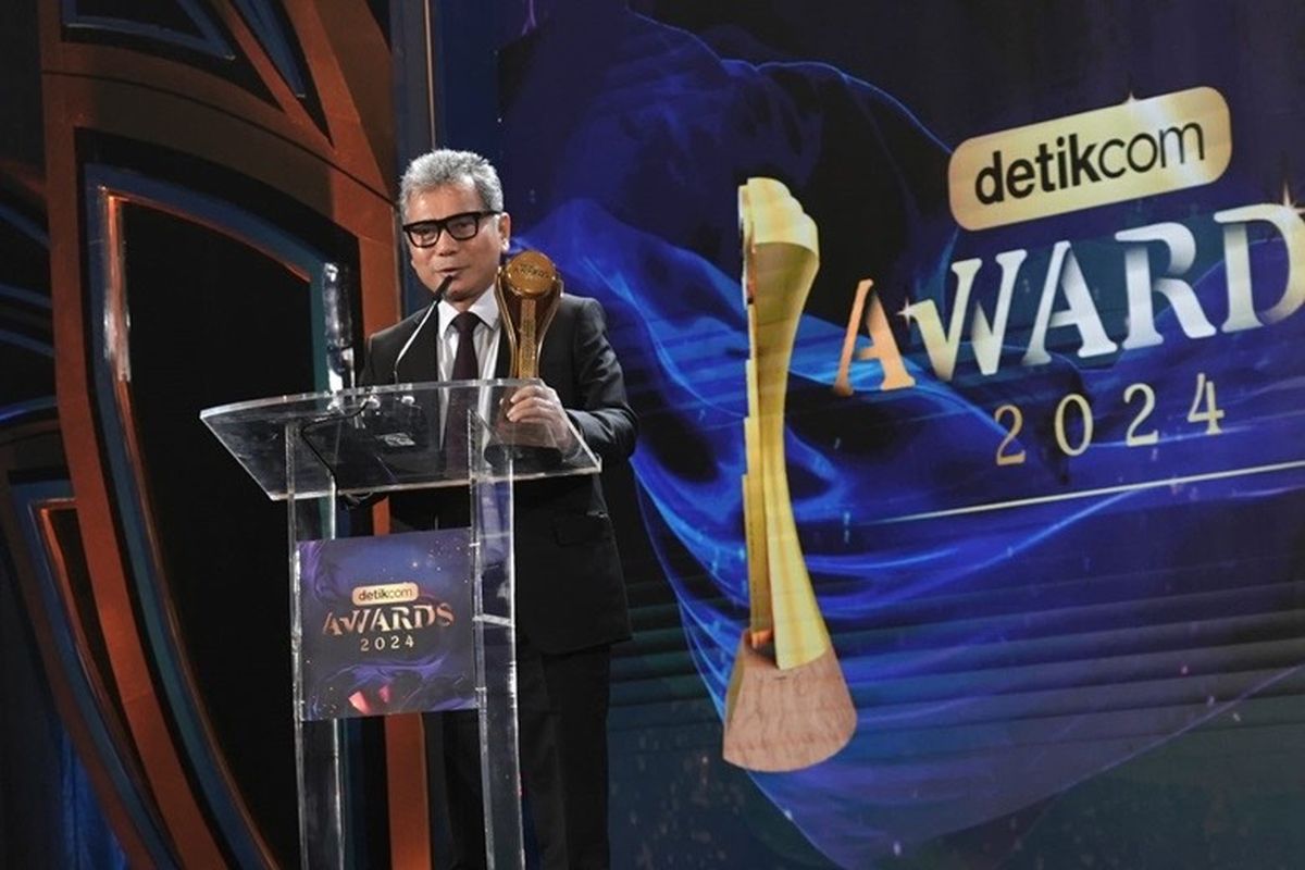 Direktur Utama BRI Sunarso dinobatkan sebagai CEO of The Year dalam detikcom Awards 2024. 