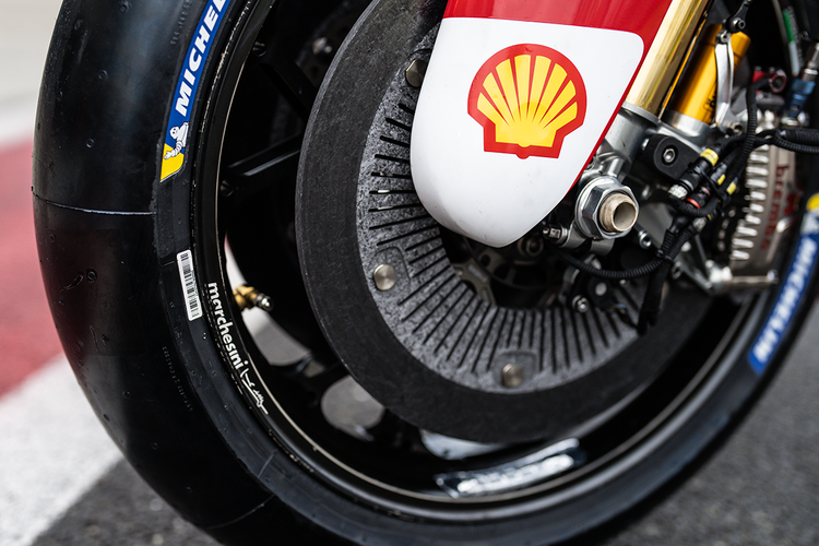 Brembo perkenalkan rem cakram ukuran maksimal untuk motor MotoGP, yakni 355 mm
