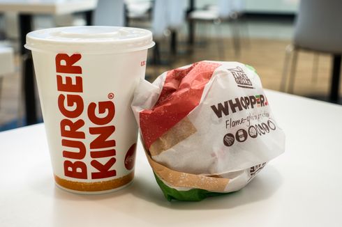 Iklan Burger King Dikecam karena Tampilkan Orang Makan Pakai Sumpit