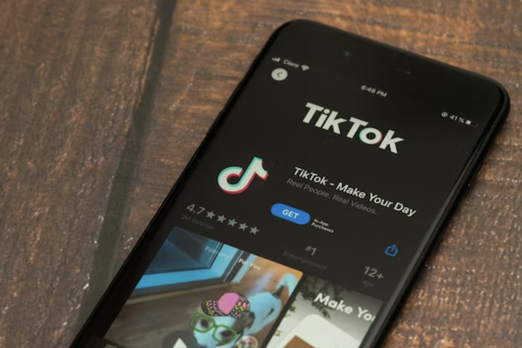 Cara top up koin TikTok melalui aplikasi dan website dengan mudah.