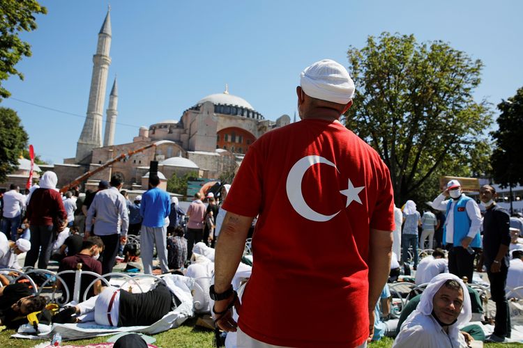 Cerita Mahasiswa Indonesia Hadiri Shalat Jumat Pertama Di Hagia Sophia Halaman All Kompas Com