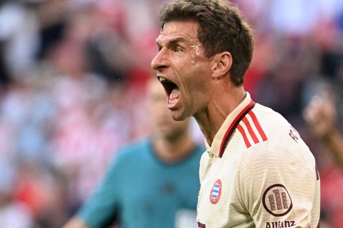 Penyerang Bayern Munich asal Jerman Thomas Mueller merayakan gol kedua timnya pada laga Bundesliga antara FC Bayern Munich dan SC Freiburg di Munich, Jerman selatan, pada 1 September 2024.