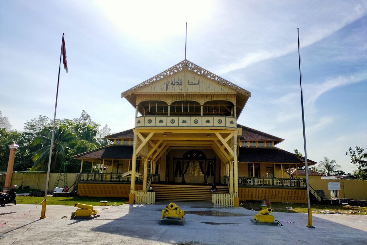 Istana Kesultanan Kadriyah Pontianak