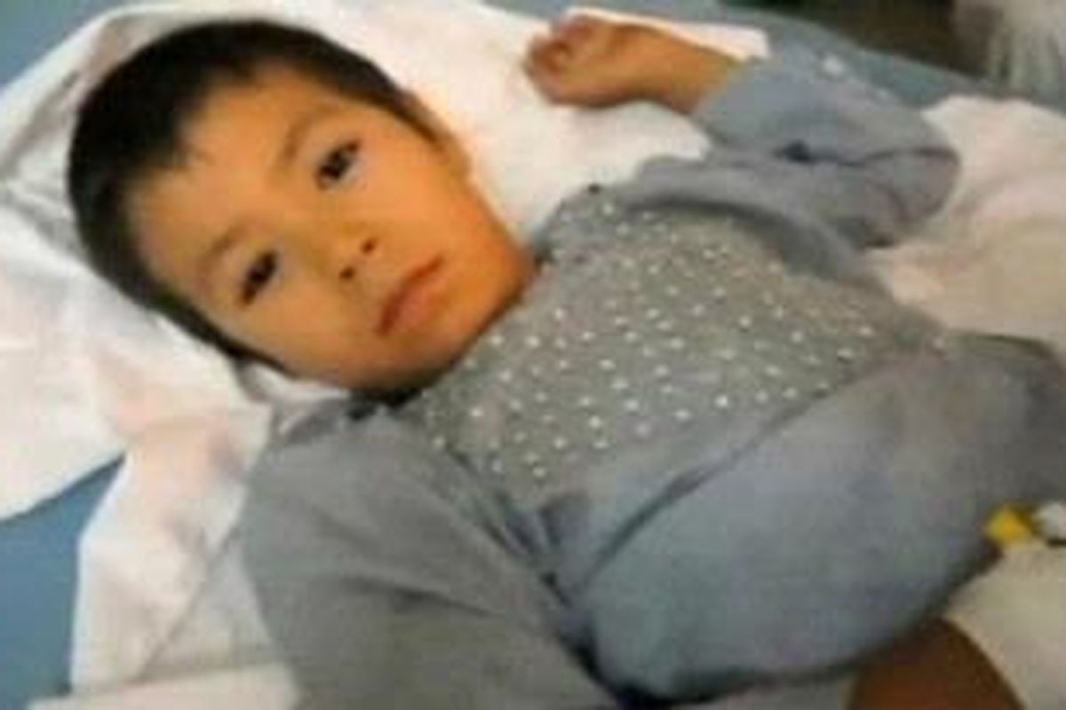 Rekaman video menunjukkan anak-anak ikut menjadi korban ledakan di Zaranj 