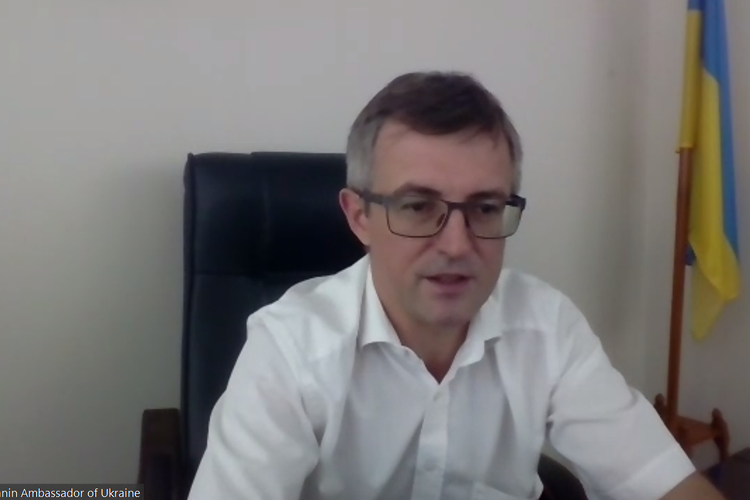 Duta Besar Ukraina untuk Indonesia Vasyl Hamianin dalam press briefing secara virtual, Jumat (25/2/2022).