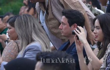Nino Fernandez dan Steffi Zamora terlihat menghadiri pernikahan Luna Maya dan Maxime Bouttier berlangsung di Hotel Vomo Shambhala Estate, Bali, pada Rabu (7/5/2025) sore.