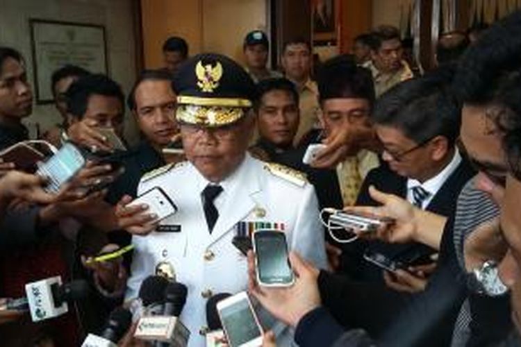 Triyono Budi Sasongko seusai dilantik sebagai Pejabat Gubernur Kalimantan Utara, untuk periode 2015-2016, di Gedung Kemendagri, Jakarta, Rabu (22/4/2015).