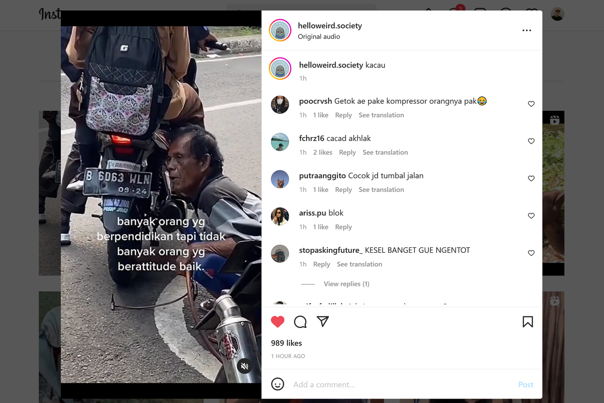 Video viral motor berboncengan isi udara ban tidak turun dari jok.