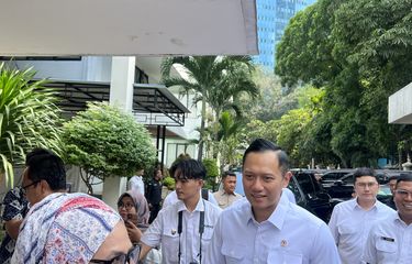 AHY Pimpin Rapat Pendaftaran Tanah Sistematis Lengkap di Kantor ...