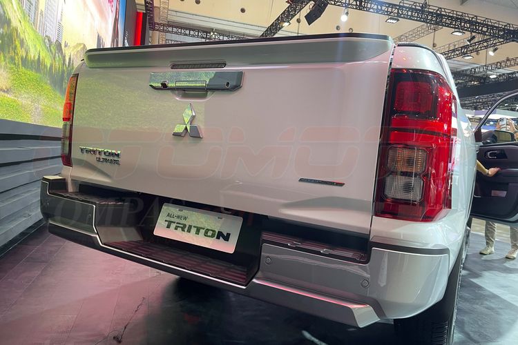 Mitsubishi All New Triton resmi hadir di Indonesia