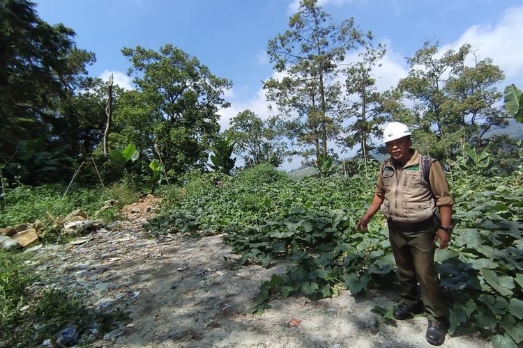 Sungai di Lereng Lawu Jadi Datar karena Sampah, Akan Dihijaukan Kembali