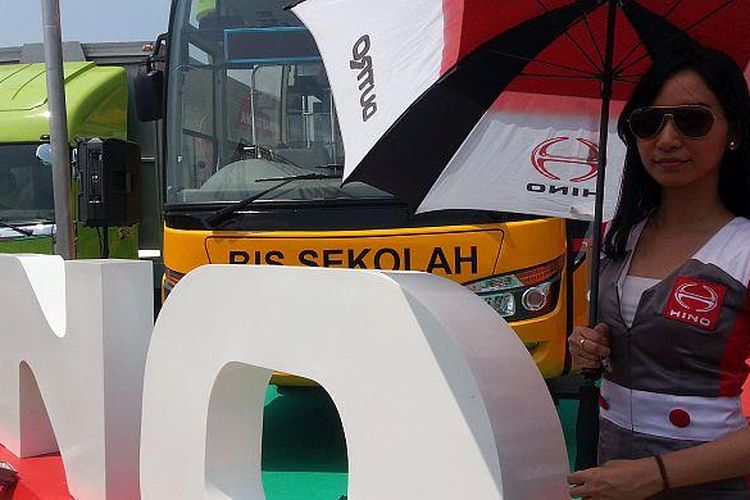 Promo Khusus IIMS 2014 dari Hino