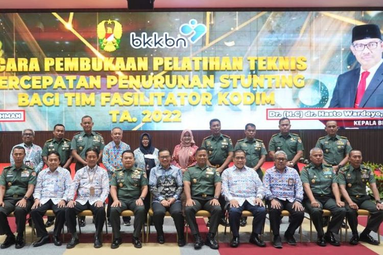 Pelatihan Teknis Percepatan Penurunan Stunting bagi Tim Fasilitator Kodim se-Indonesia di Markas Besar (Mabes) TNI AD di Jakarta, Rabu (7/12/2022). 