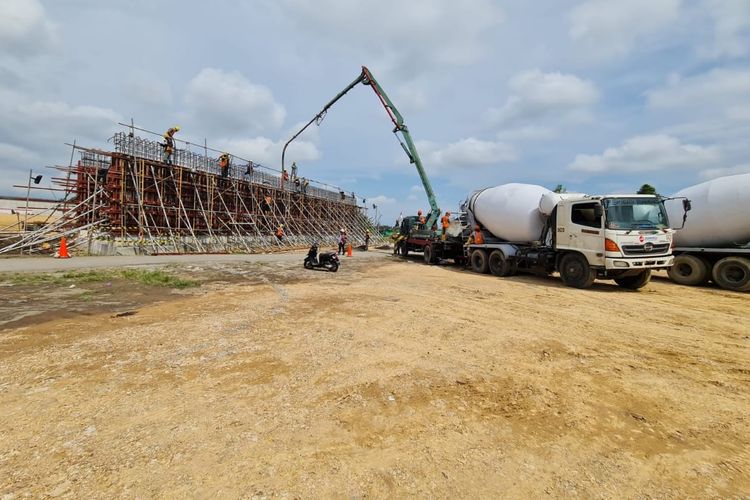 Pembangunan Tol Yogyakarta-Bawen pada Sabtu (13/08/2022).