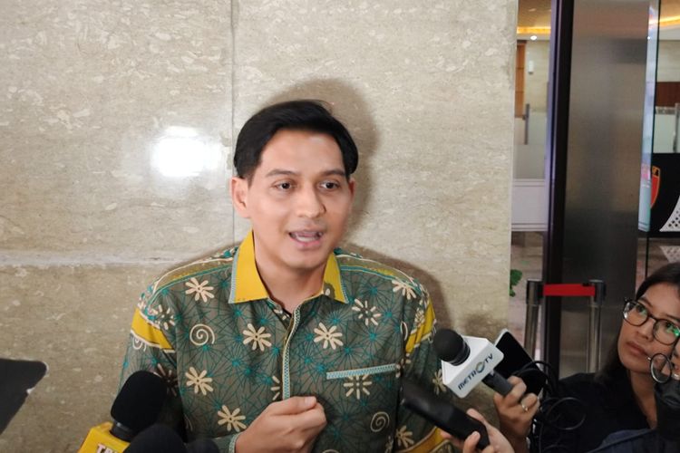 Mantan Wakil Bupati (Wabup) Indramayu Lucky Hakim di Lobi Bareskrim Polri, Jakarta, Jumat (14/7/2023).