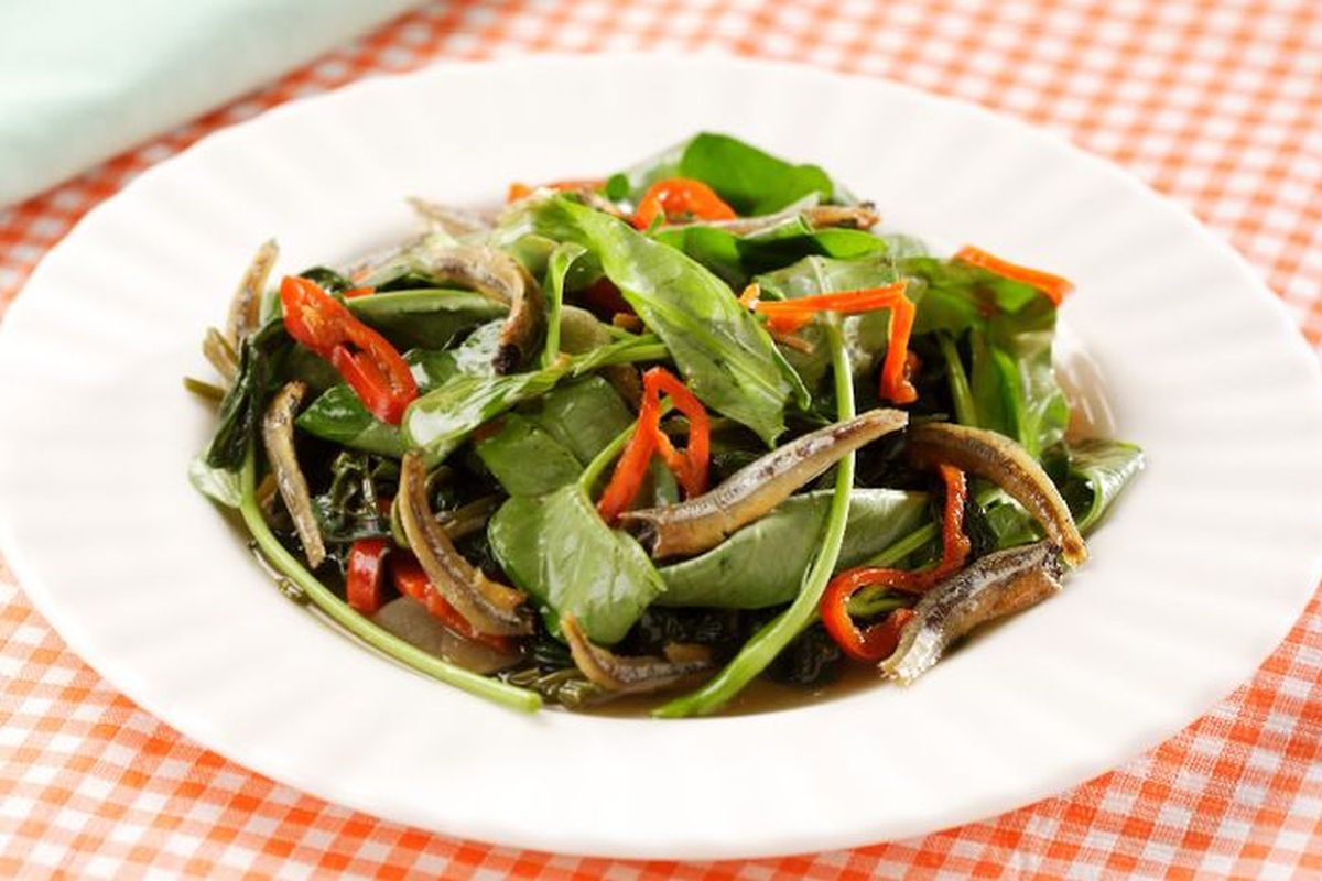 Resep Cah Kangkung Teri Jengki, Ide Menu Makan Malam Gurih