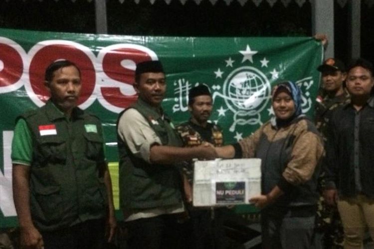 Barisan Ansor Serbaguna (Banser) Nahdlatul Ulama (NU) turut membantu penanganan pasca-bencana tsunami yang melanda sejumlah wilayah di Banten dan Lampung.