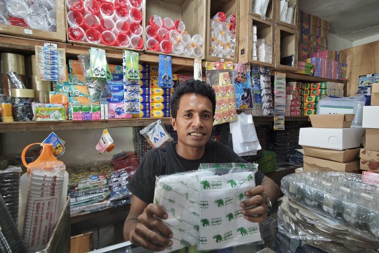 Harga Plastik di Samarinda Naik, Pedagang: Ini Sudah Loncat, Bukan Naik Biasa