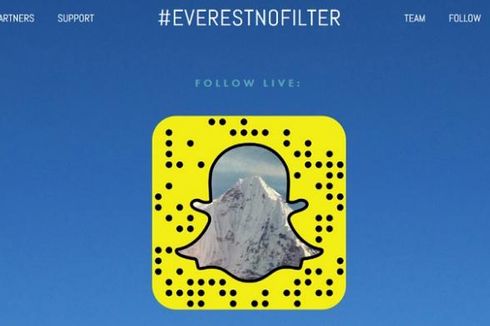 Serunya Mendaki Gunung Everest Lewat Snapchat
