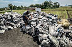 Limbah Batu Bara Menggunung di Bandung Barat, Dibuang 2 Bulan Lalu