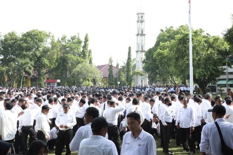 THR Belum Cair H-3 Lebaran, PPPK di Bangkalan Kecewa Diberi Harapan Palsu