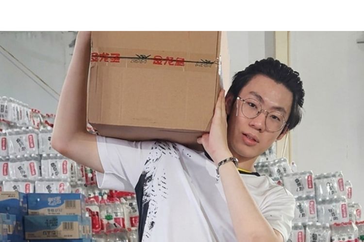 Remaja di China Viral, Bohongi Orangtua Mau Liburan Ternyata Jadi Relawan Banjir