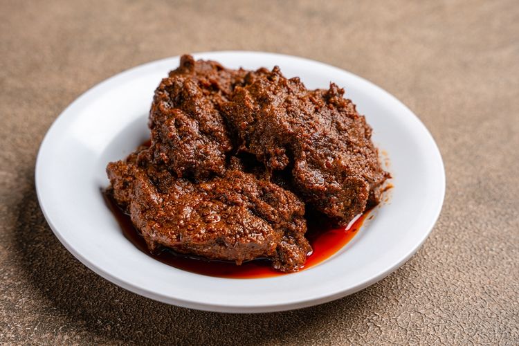 Punya Rendang Sisa Lebaran, Intip Cara Simpannya Supaya Awet Sebulan
