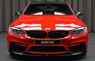 BMW M3 Merah ala Ferrari
