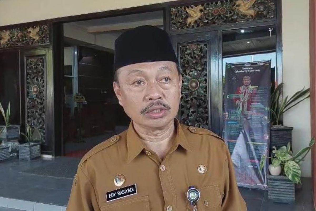 Sekretaris Daerah Kabupaten (Sekdakab) Sumenep, Edy Rasiyadi, Senin (3/6/2024). 
