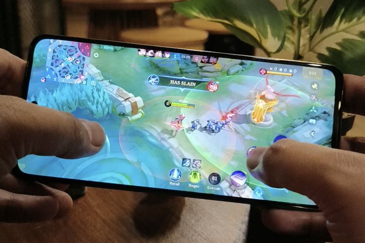 Pengalaman main game Mobile Legends di Realme 14 5G.