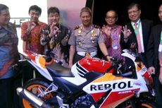 Pameran Sepeda Motor Pendorong Keselamatan Berkendara