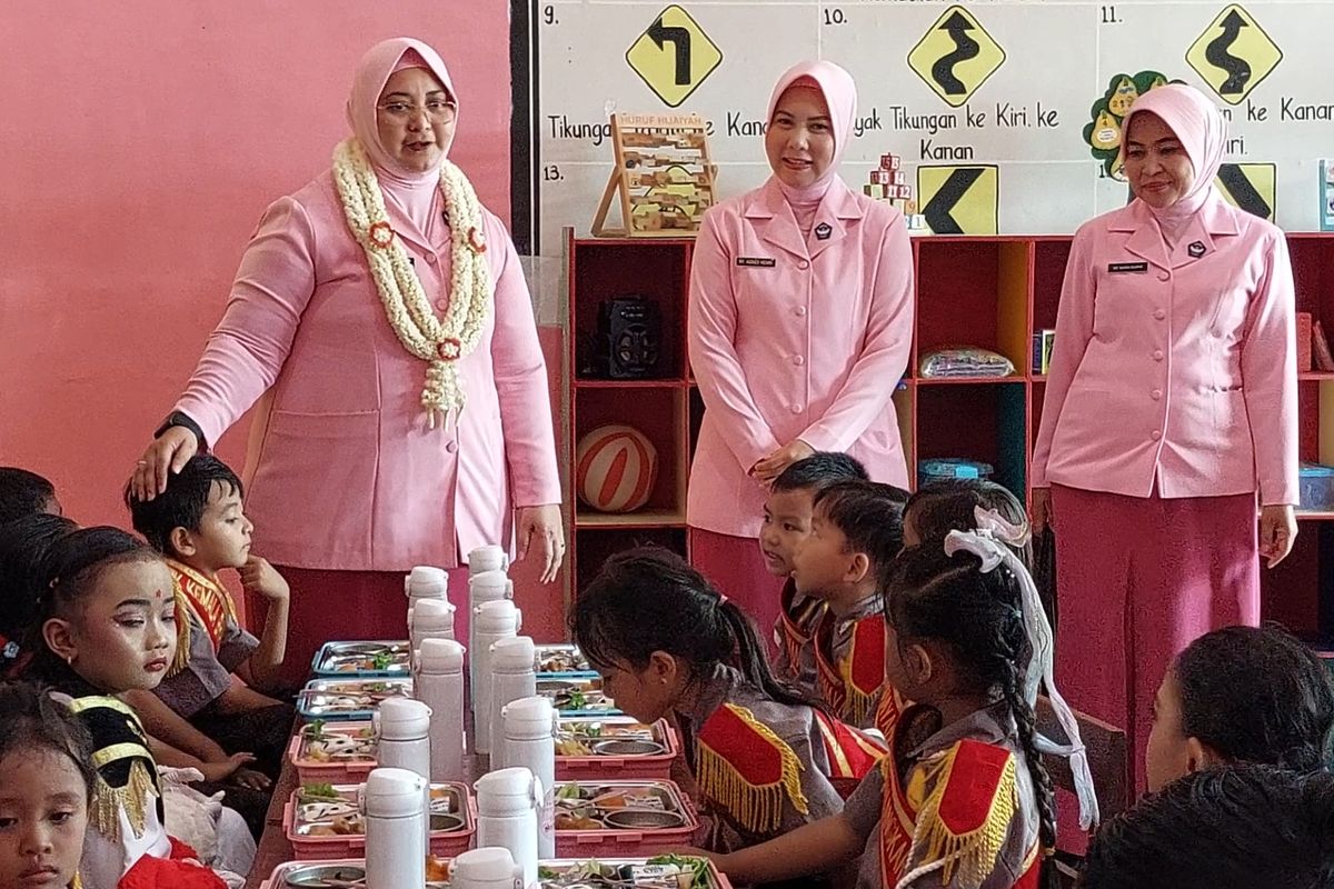 Saat Raka dan Nazan Tidak Makan pada Uji Coba Makan Bergizi Gratis