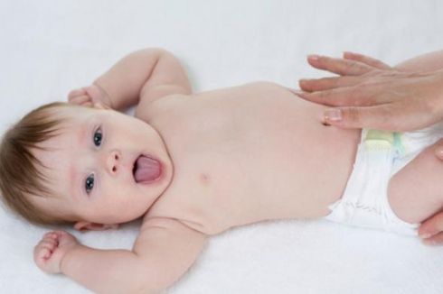 Pijat Ternyata Punya Manfaat Tambahan untuk Bayi Prematur