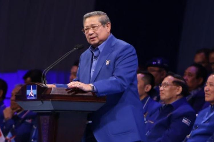 Ketua umum partai Demokrat Susilo Bambang Yudhoyono (SBY) saat orasi di Jakarta Convention Center, Jakarta, Selasa (7/2/2017). SBY menyampaikan pidato politik dalam rangkaian Dies Natalies ke 15 partai Demokrat yang diawali Rapimnas.