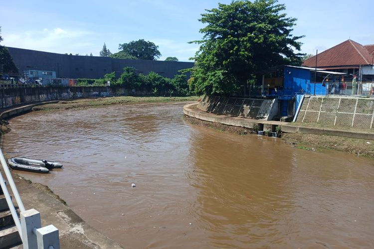 Kalau Bebas Sampah, Rumah Bisa Menghadap ke Sungai