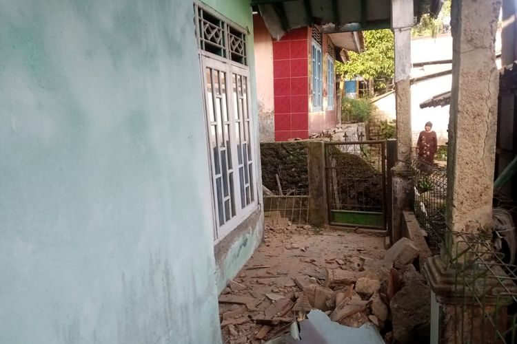 Dampak kerusakan gempa Sukabumi, Jabar Kamis (14/12/2023)